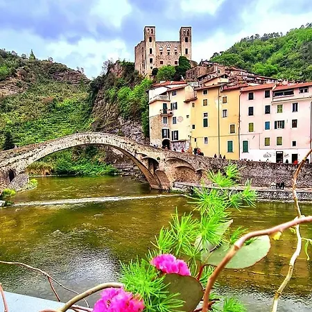 A Casa Di Fede Apartment Dolceacqua
